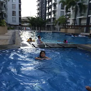 One Palm Tree Cc9n Manila
