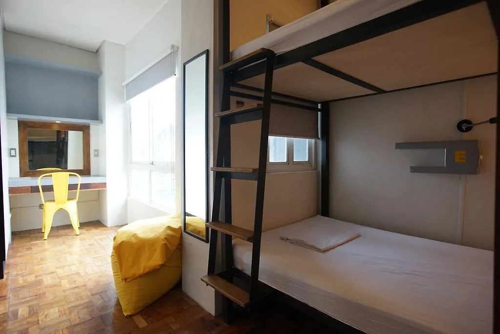 Z Hostel Makati City